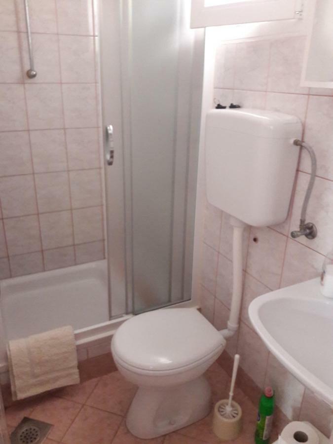 Apartmani Dokoza Vir Luaran gambar